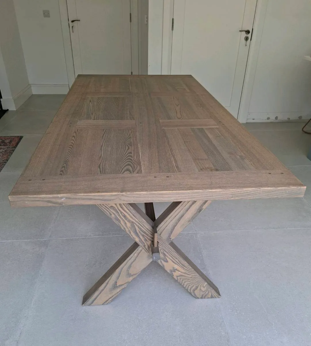 Horsen dining table - Image 1