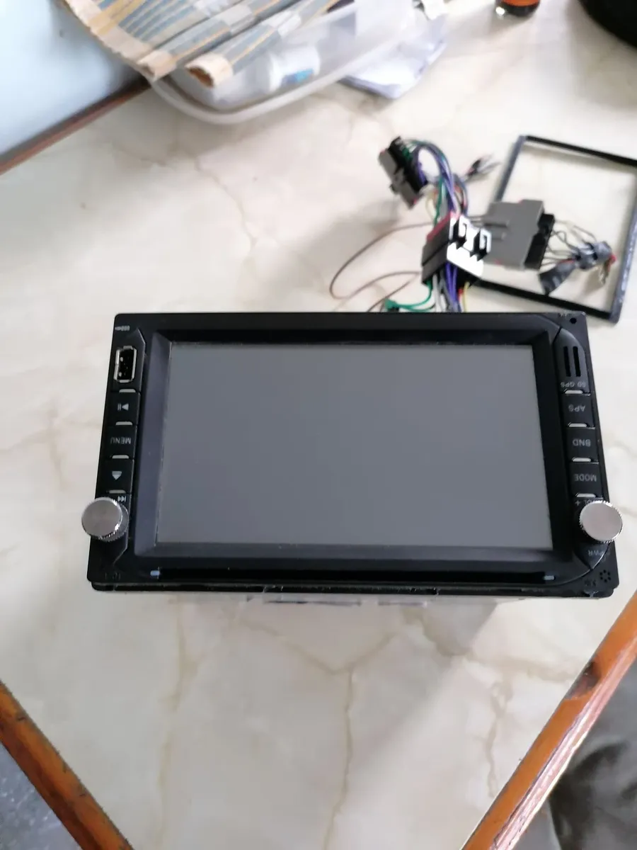 CD/DVD PLAYER - Image 1