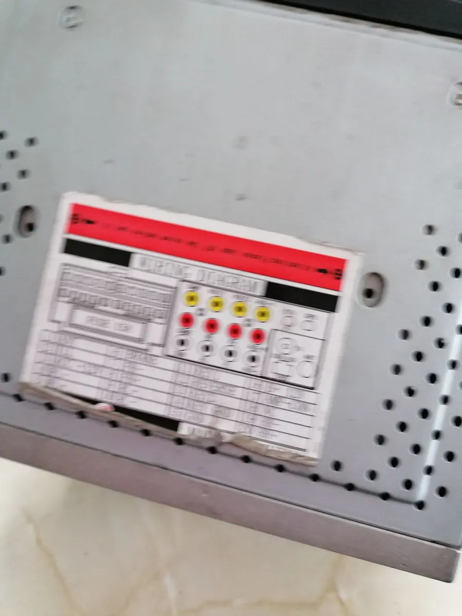 CD/DVD PLAYER - Image 3