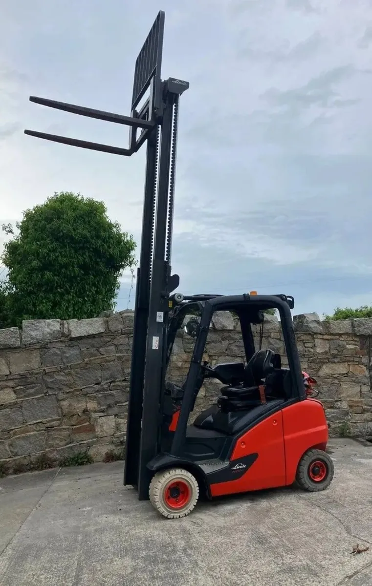 LINDE FORKLIFT - Image 2