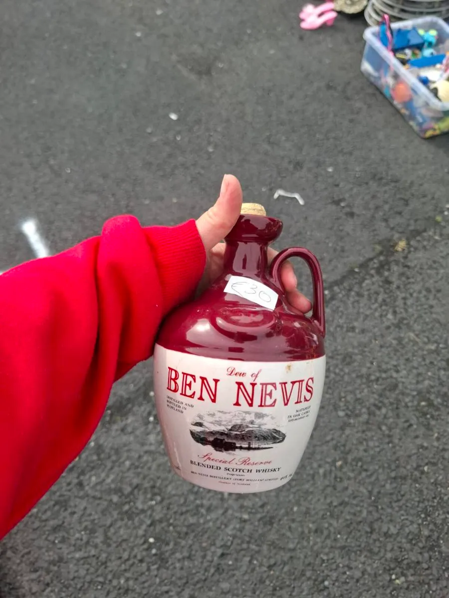 Ben nevis whiskey bottle