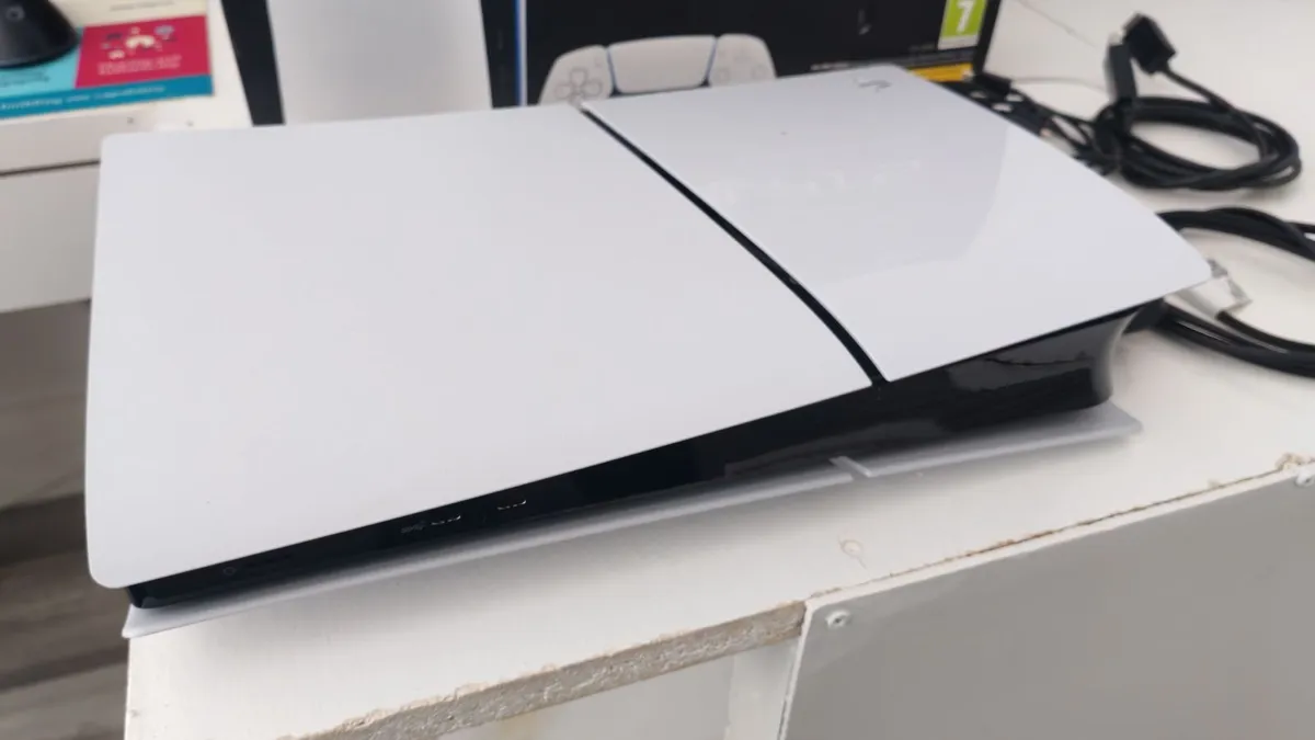 PlayStation 5 Slim Digital 1TB - Image 3