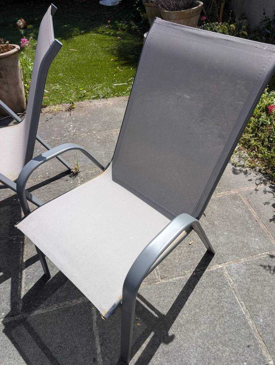 Garden Table & 6 Chairs - Image 3