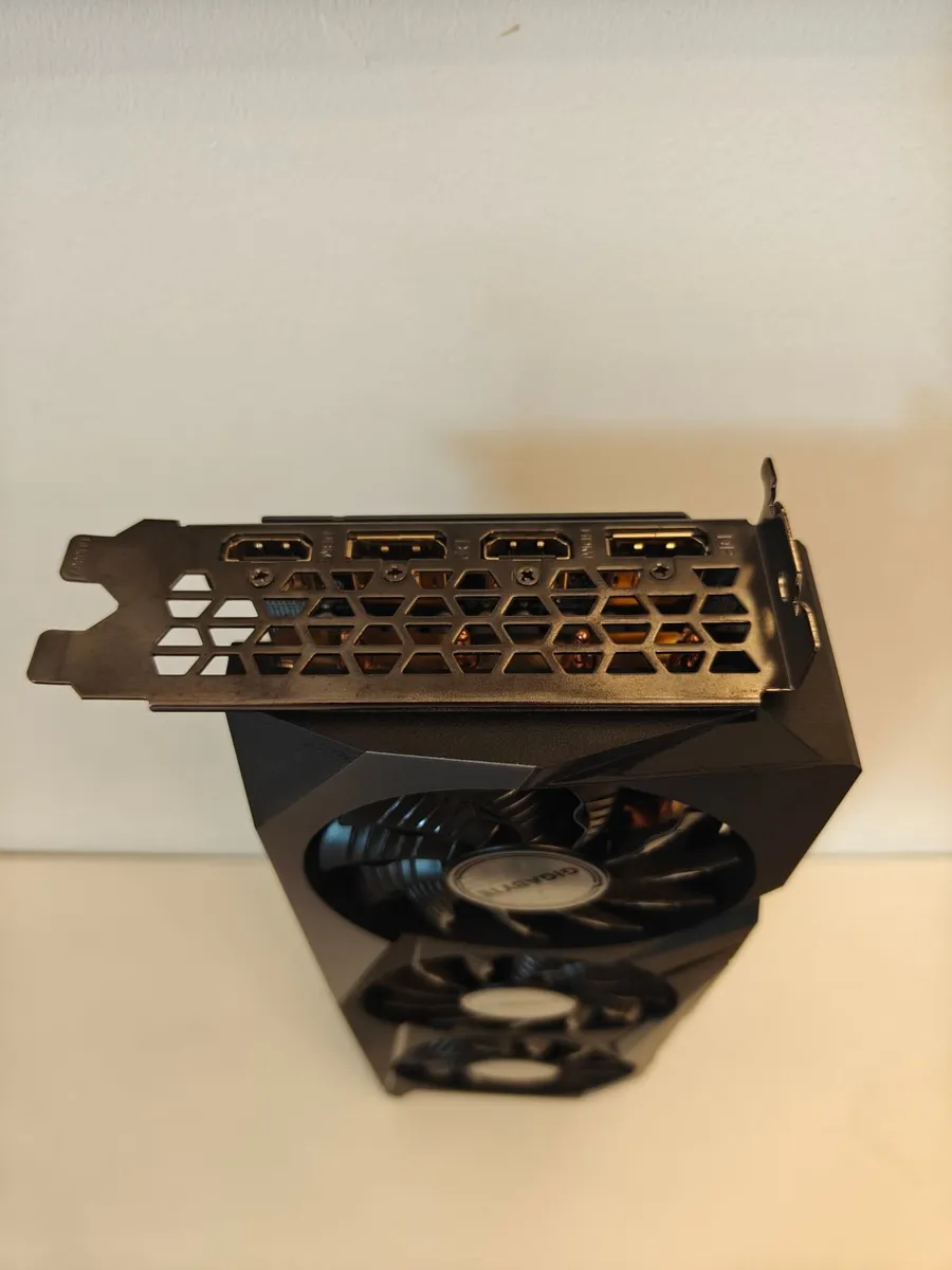 Gigabyte GeForce RTX 3070 GAMING OC 8GB GPU - Image 3