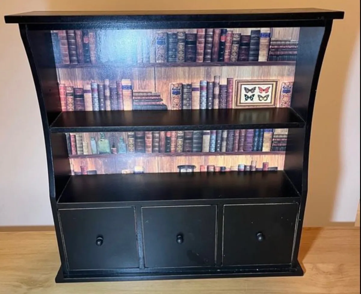 Wooden wall unit - New price €145 - Image 2