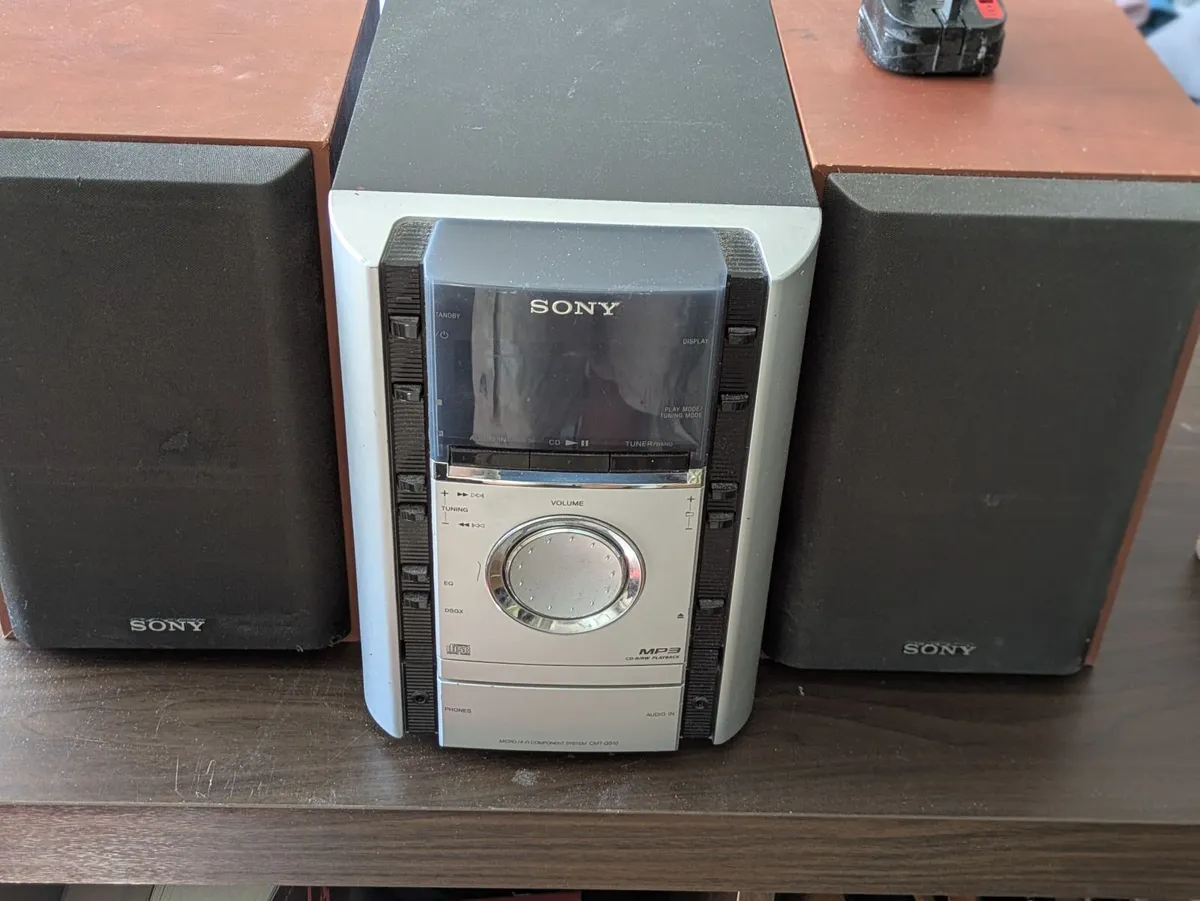 Sony Radio - Image 1