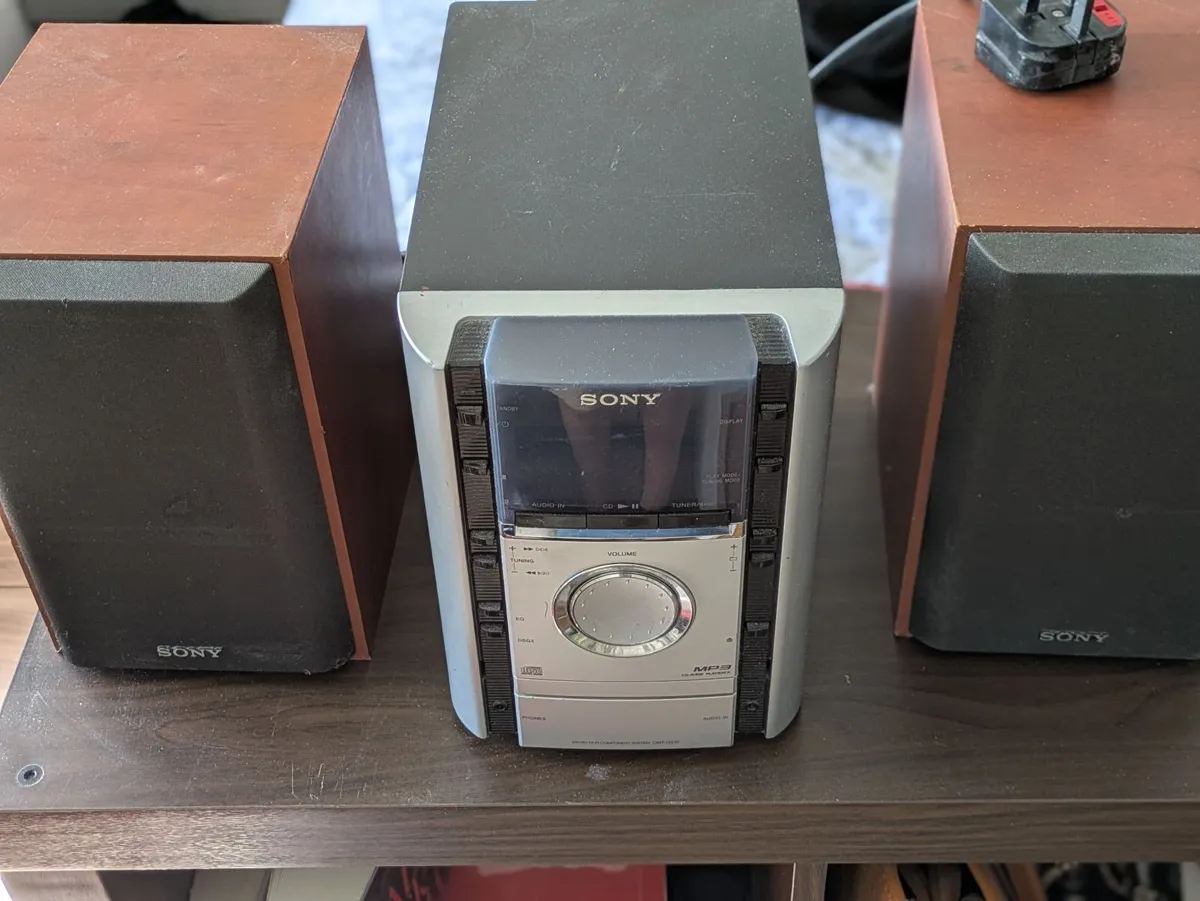 Sony Radio - Image 2