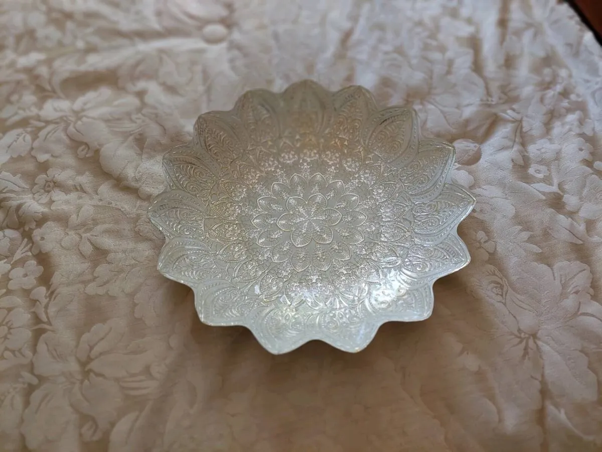 Metallic Pearl Centrepiece Bowl - Image 4