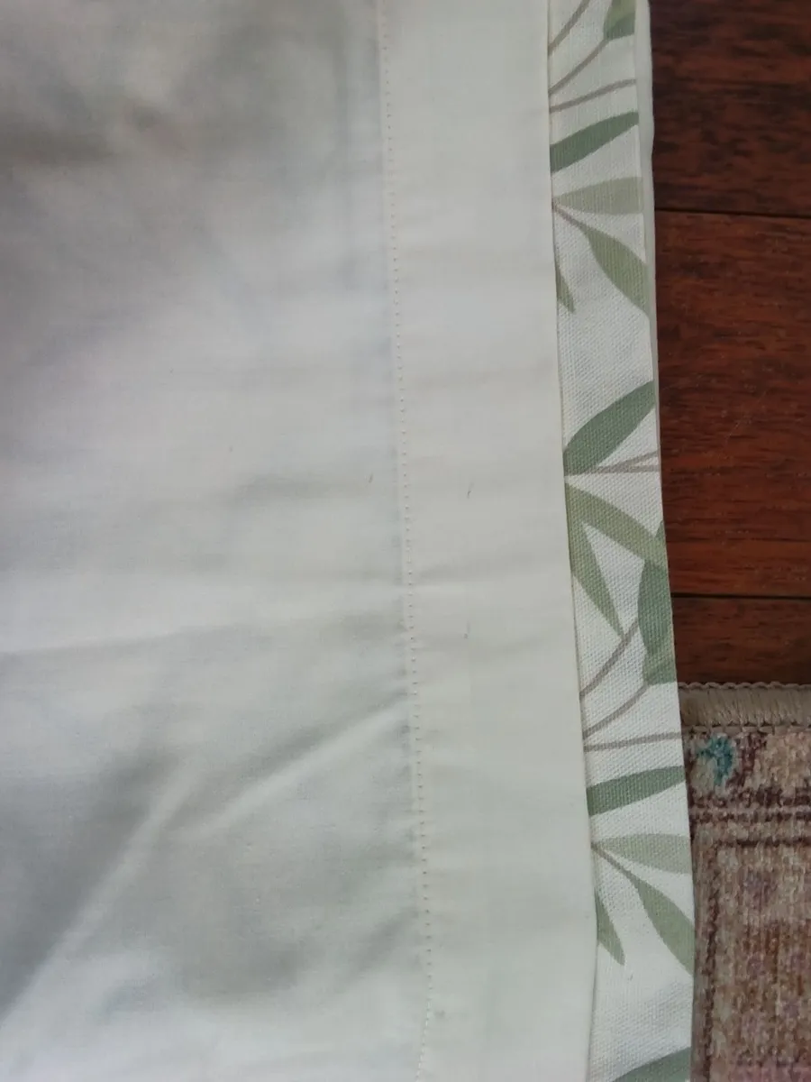 Curtains - Image 4