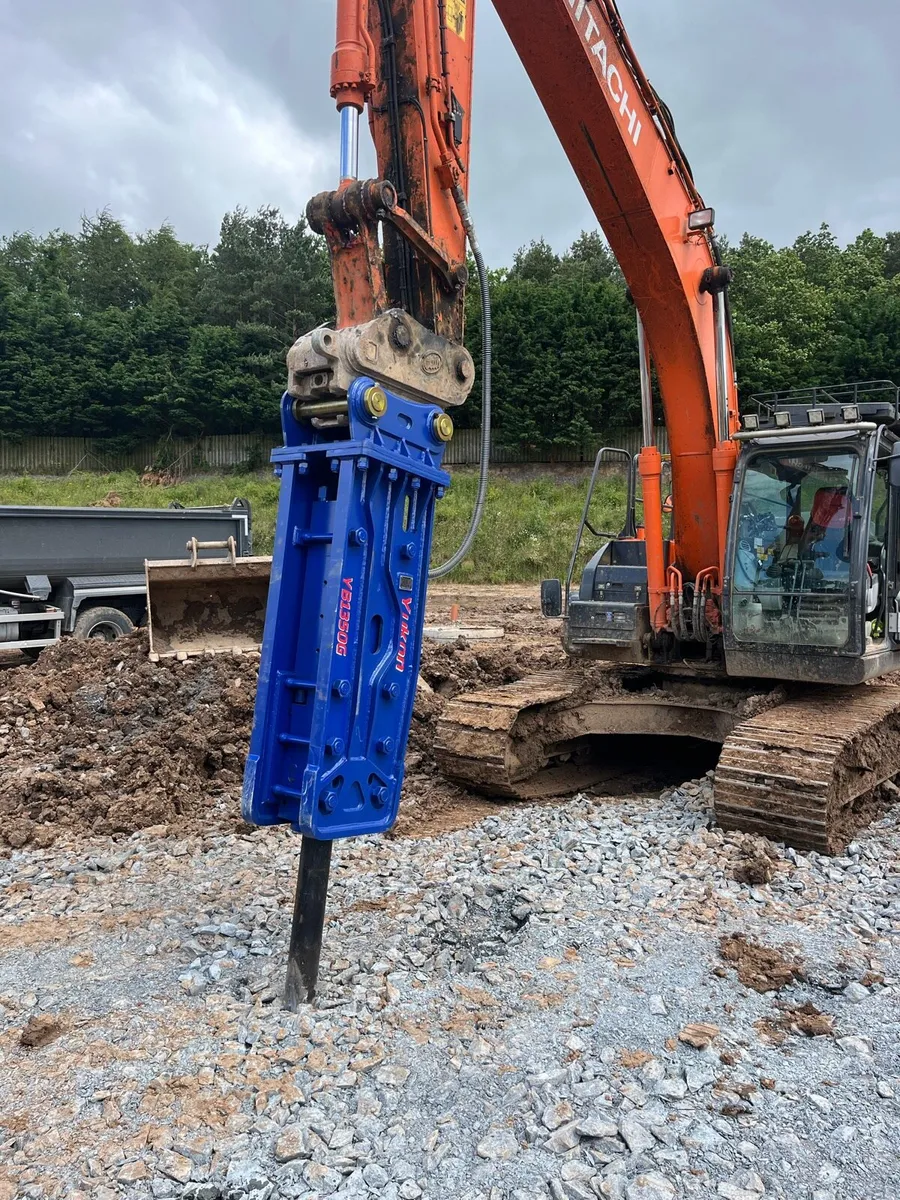 Rock hammer for 20 ton digger 80 mm pins - Image 1