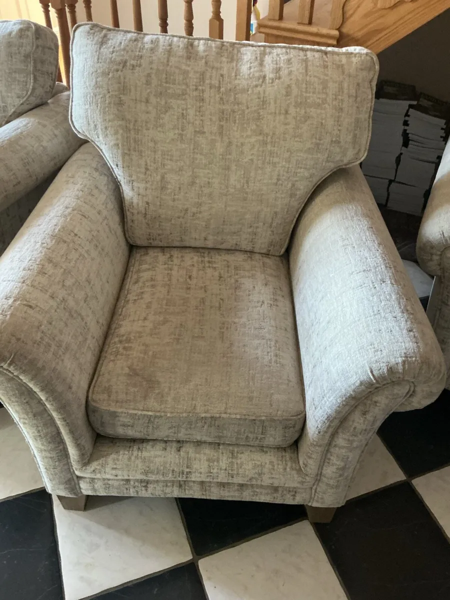 3 piece suite - Image 2