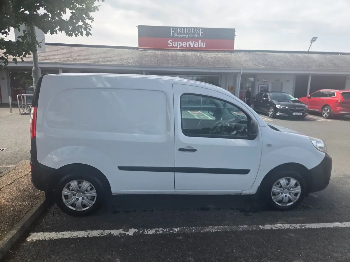 Renault Kangoo 2017 - Image 2