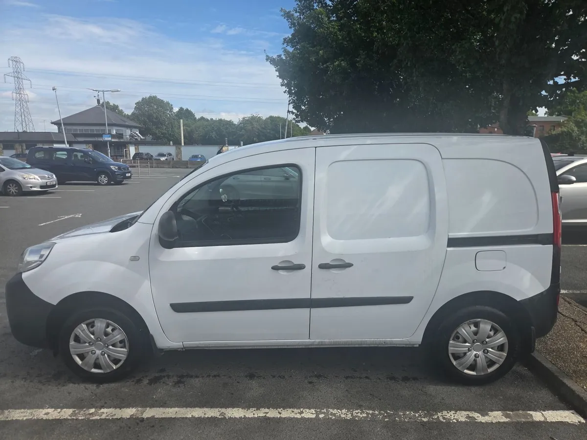 Renault Kangoo 2017 - Image 1