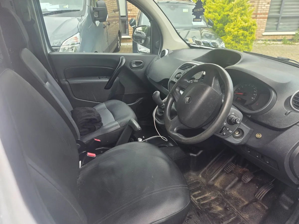 Renault Kangoo 2017 - Image 4