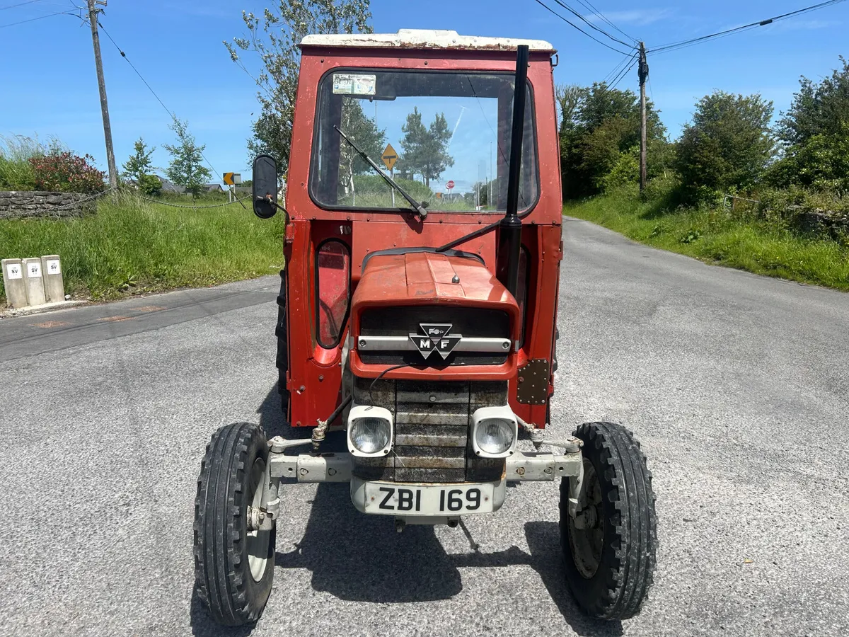 1975 Massey Ferguson 135 - Image 4