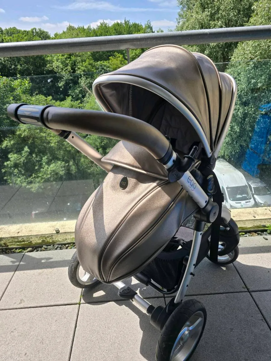 Egg pram/stroller - Image 2