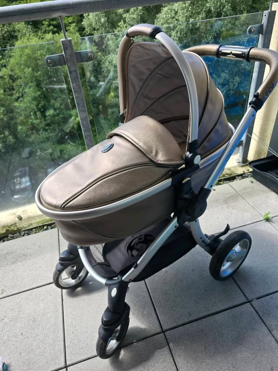 Egg pram/stroller - Image 4