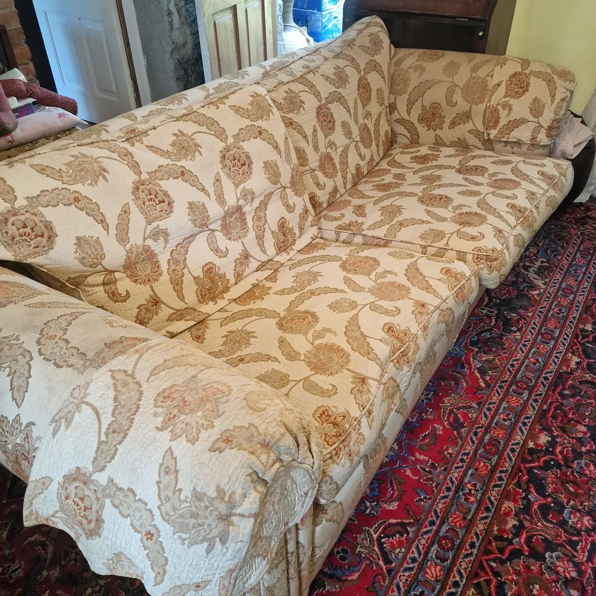 Sofa - Image 2