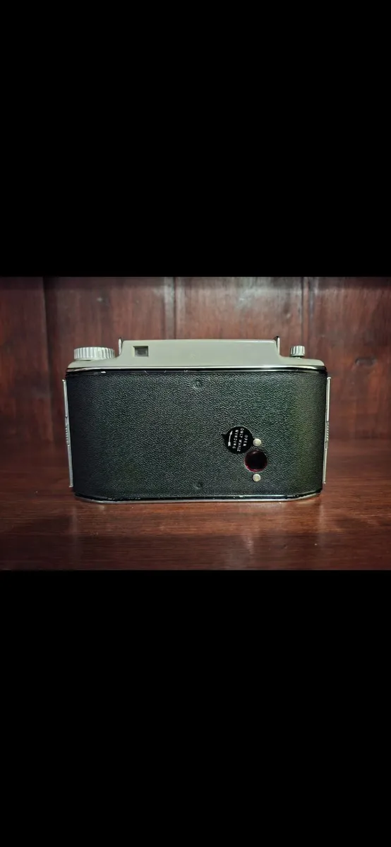 Vintage Camera Kodak Tourist - Image 3
