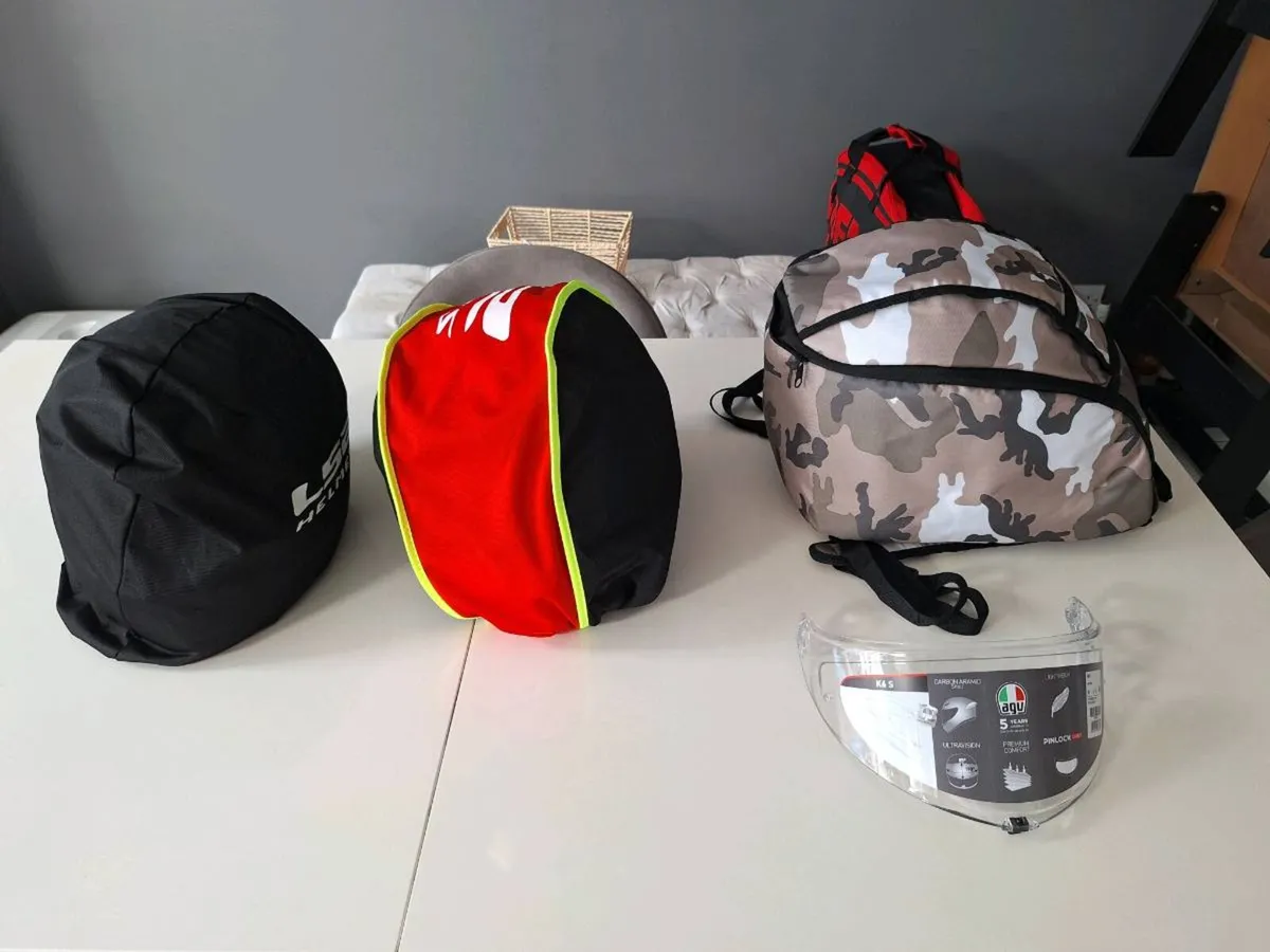 Motorcycle Helmets - Image 2