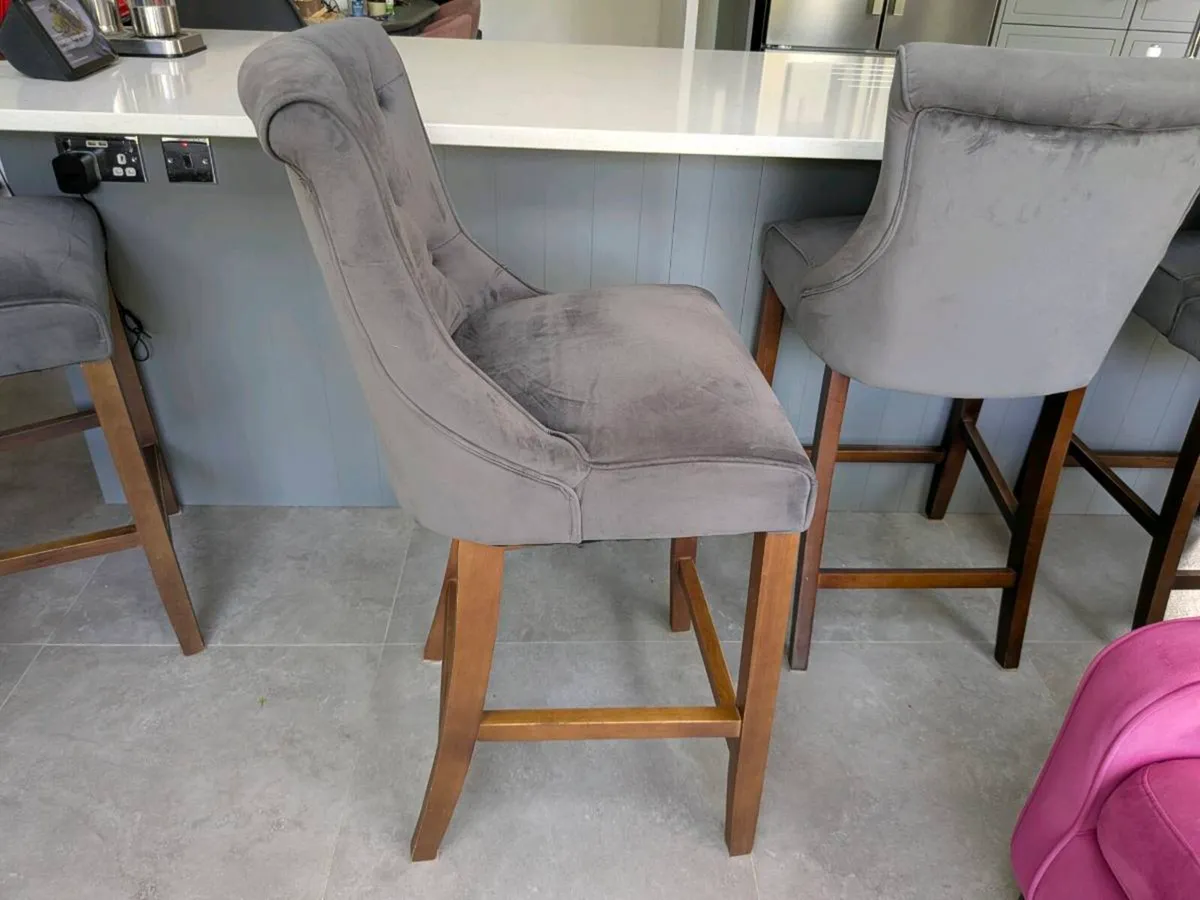 Kitchen Island Stools - Image 4