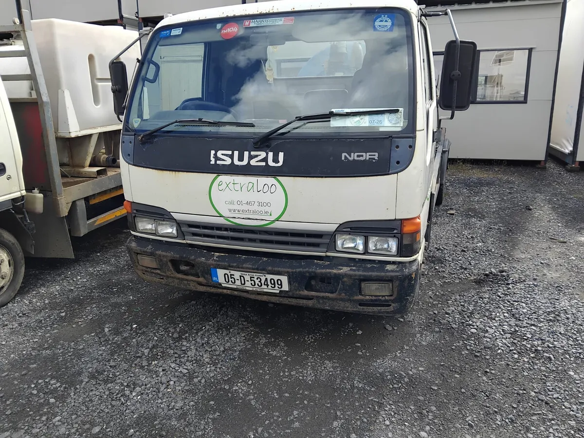 Isuzu Other 2005 and 2004 - Image 2