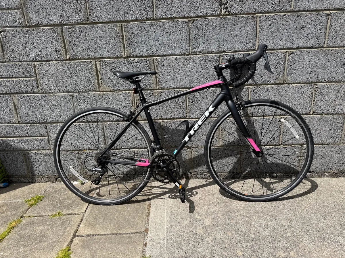 Ladies Trek road Bike - 49cm - Image 1