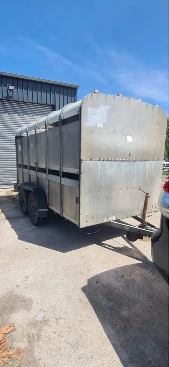 12x6 cattle trailer - Image 1