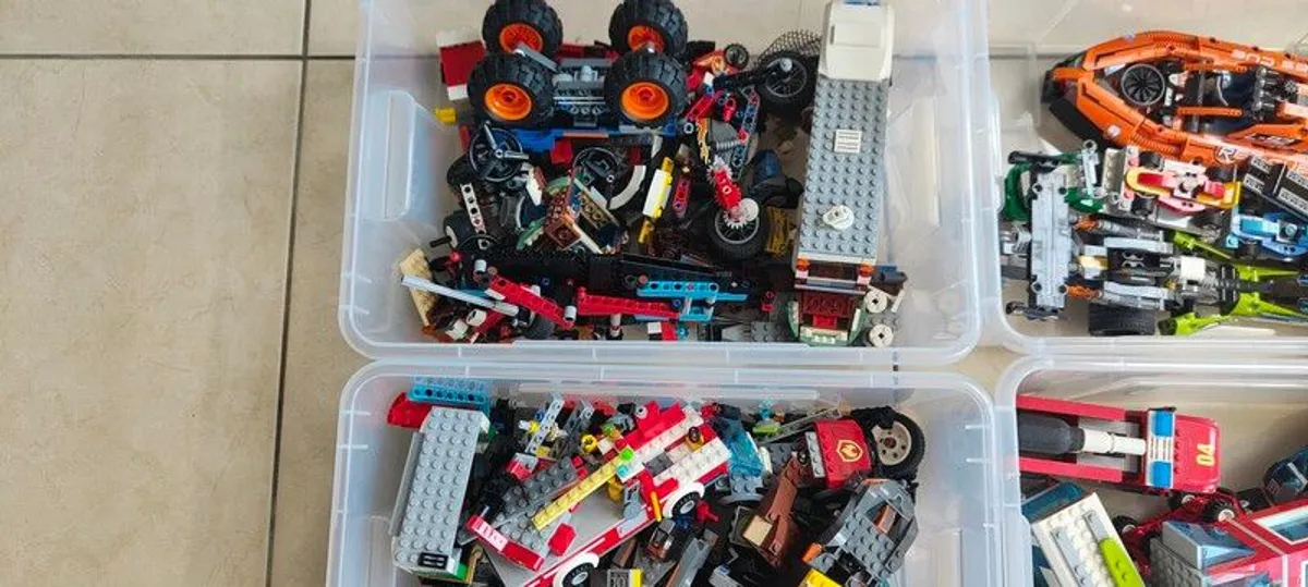 Lego Lot - Image 2