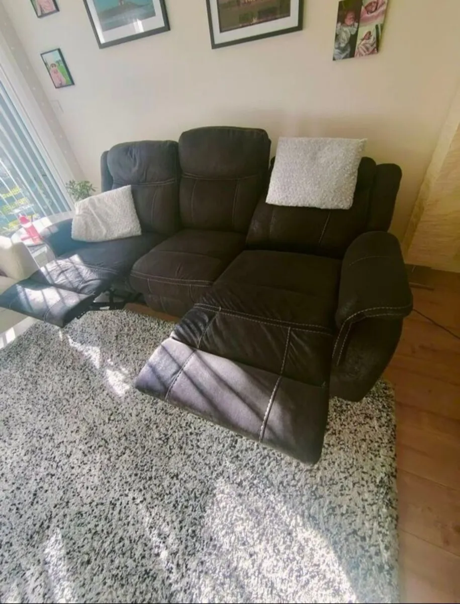 Recliner Sofa - Image 2