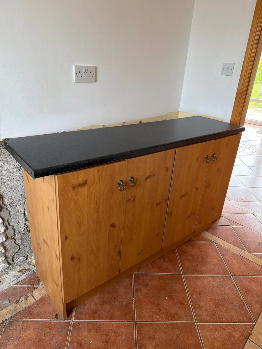 Storage press / countertop / pantry - Image 1