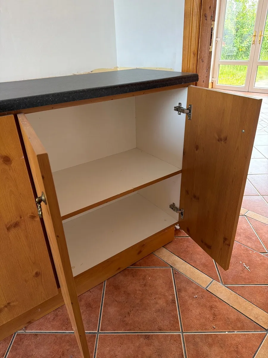 Storage press / countertop / pantry - Image 3