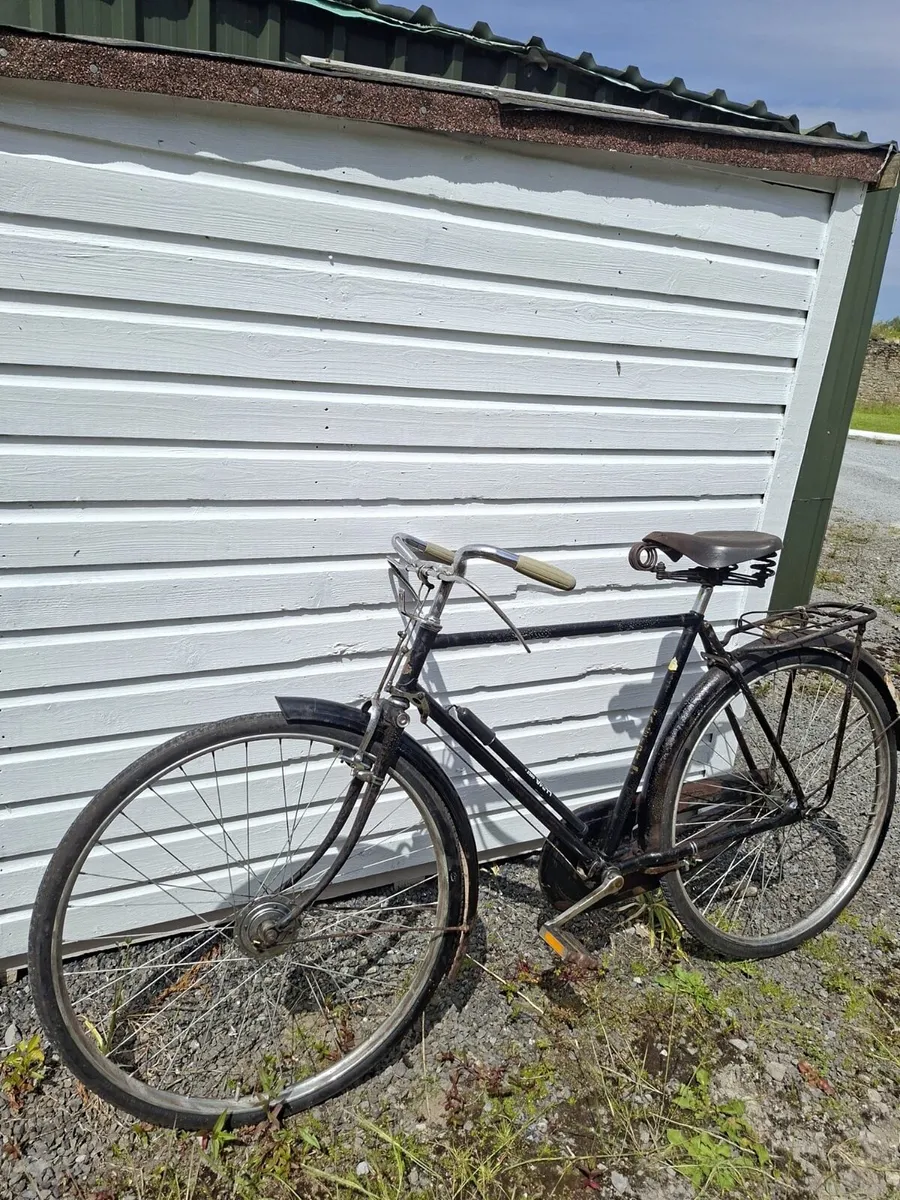 Raleigh High Nelly Bicycle - Image 4