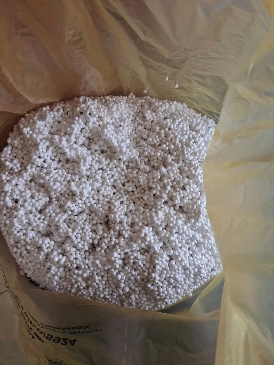 Polystyrene beads - Image 1
