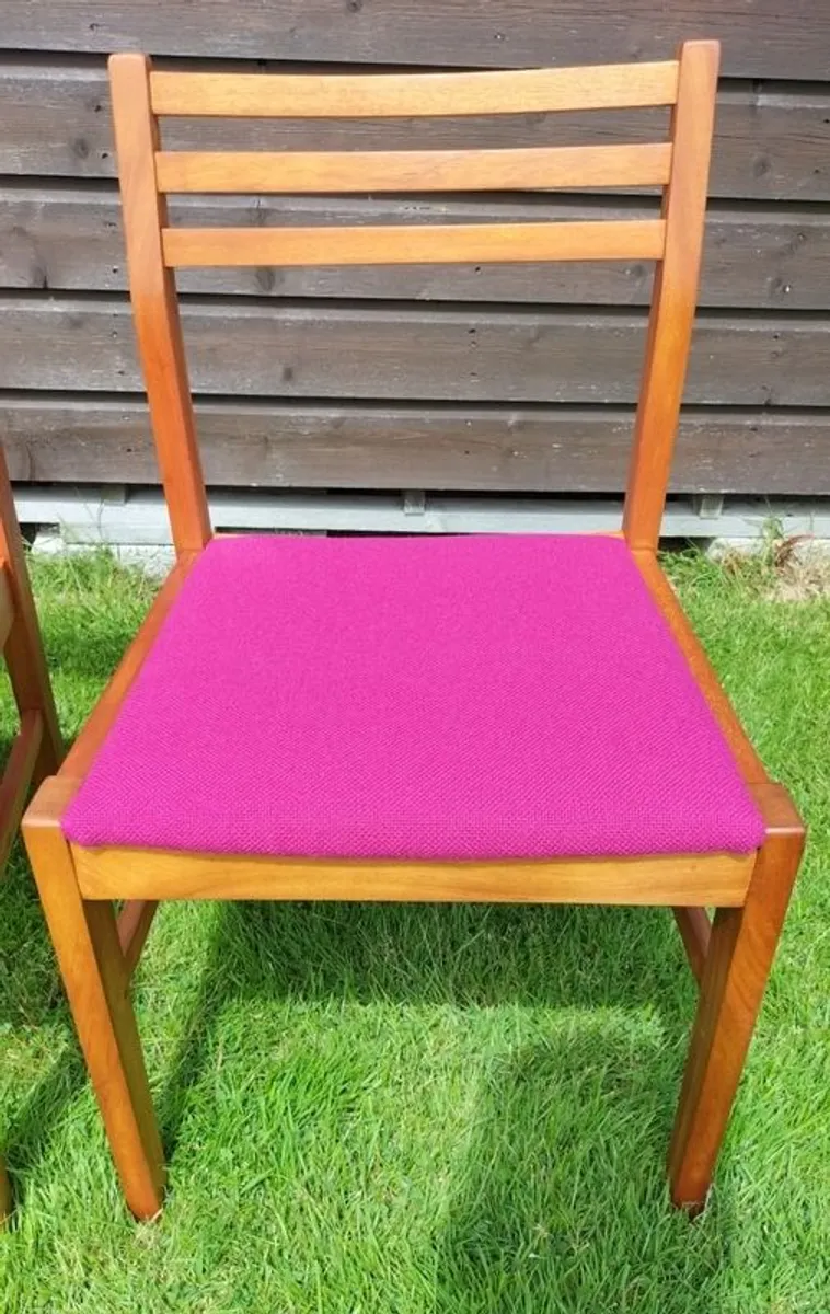 Mid Century Vintage Dancer & Hearne Dining Chairs - Image 4