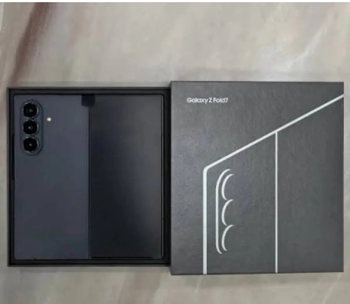 SAMSUNG -Z FOLD 7