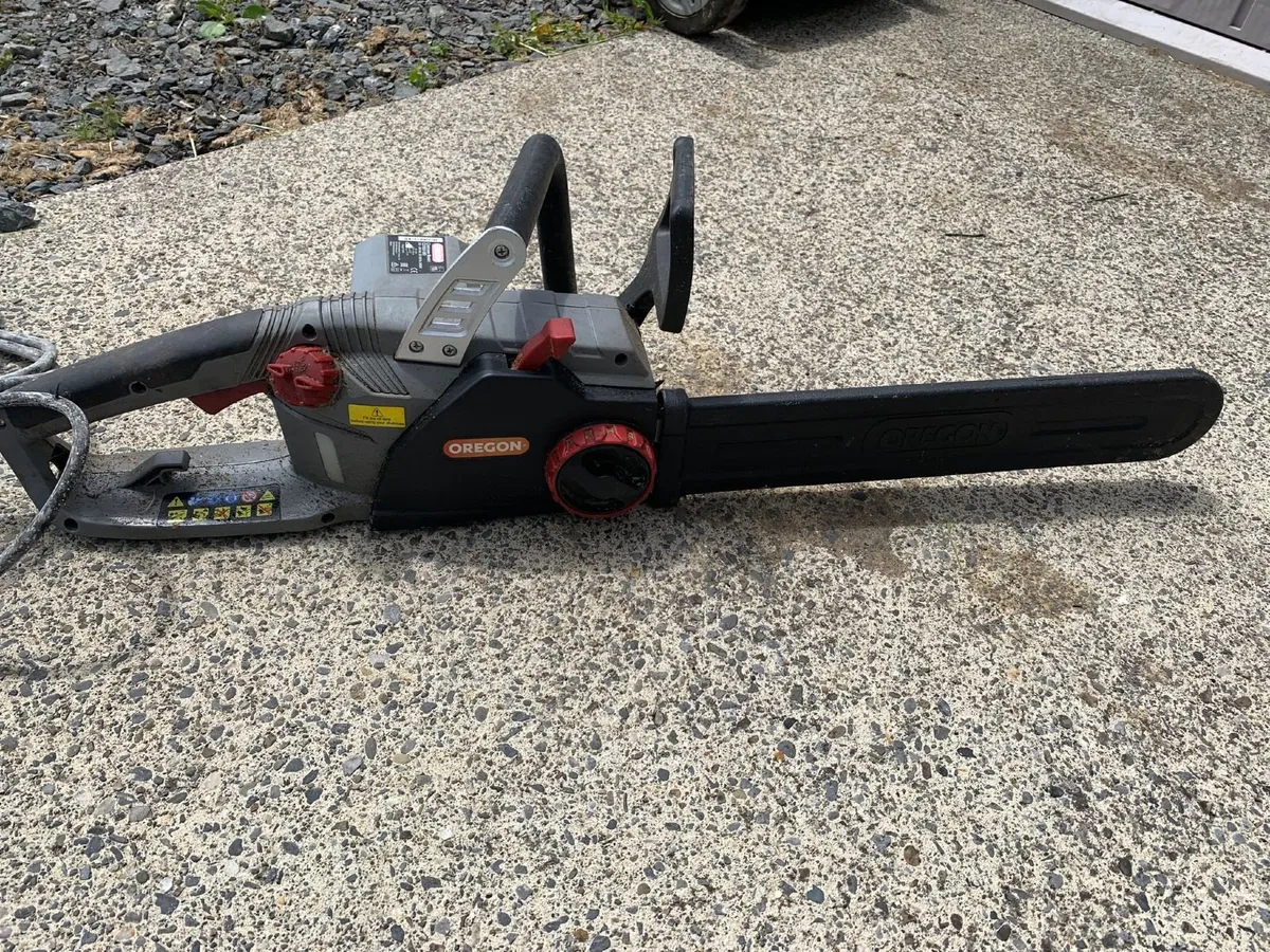 Chainsaw-Oregon Model CS1500-093 inc manual - Image 3