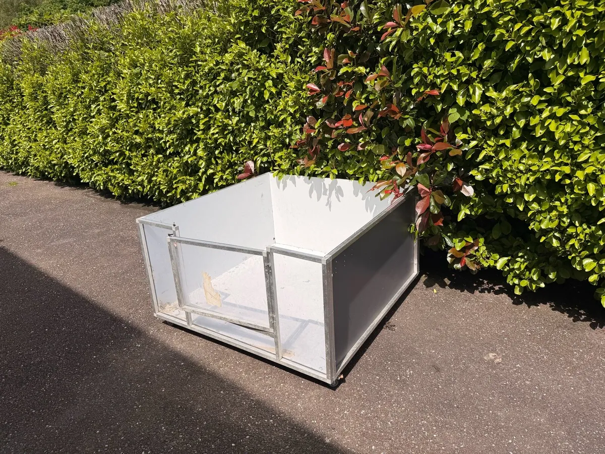 Whelping box - Image 2