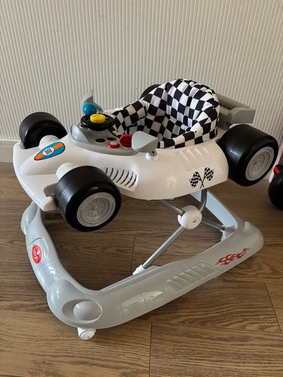 Babylo Racer Car Walker - Image 1