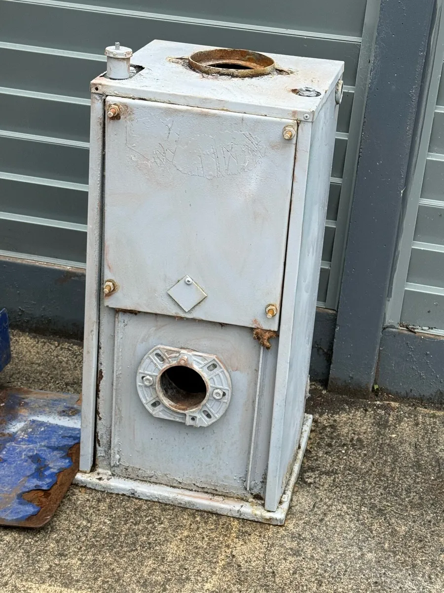 Oil boiler shell - Image 1