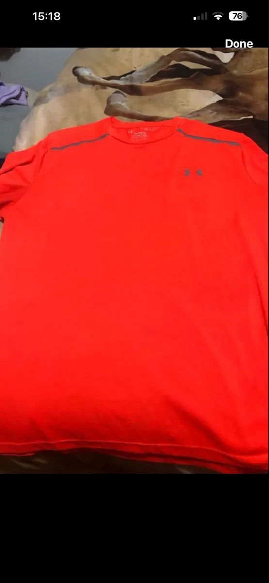 Mens under armour top size M €5 - Image 1