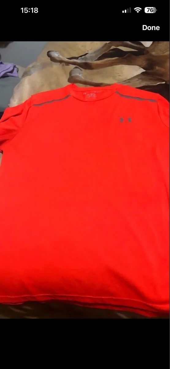 Mens under armour top size M €5 - Image 4