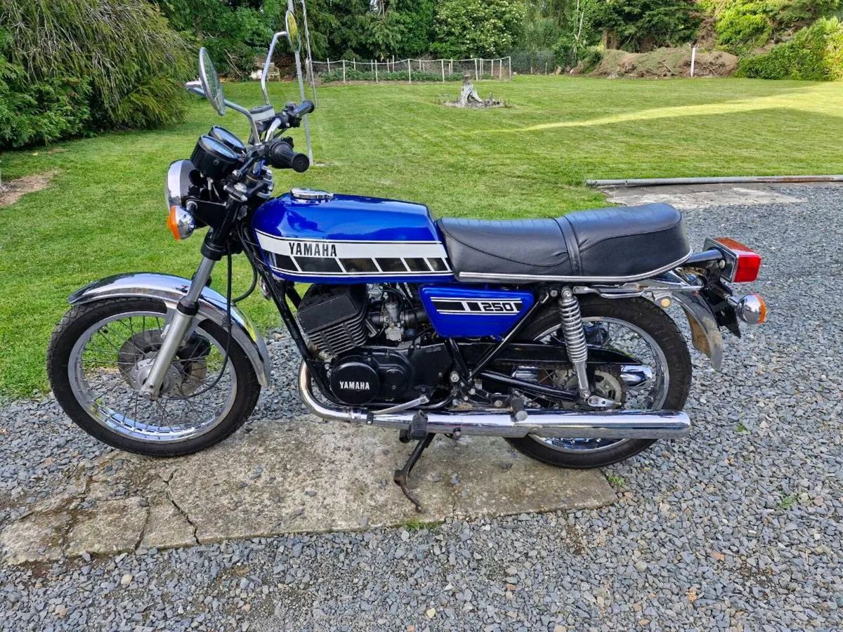 Vintage Motorbike - Image 1