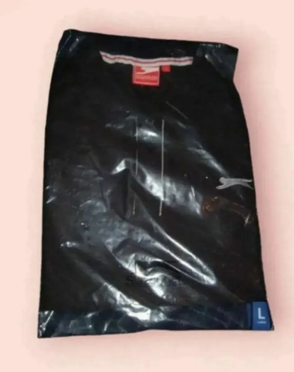 BNWT Slazenger Polo Shirt - Image 2