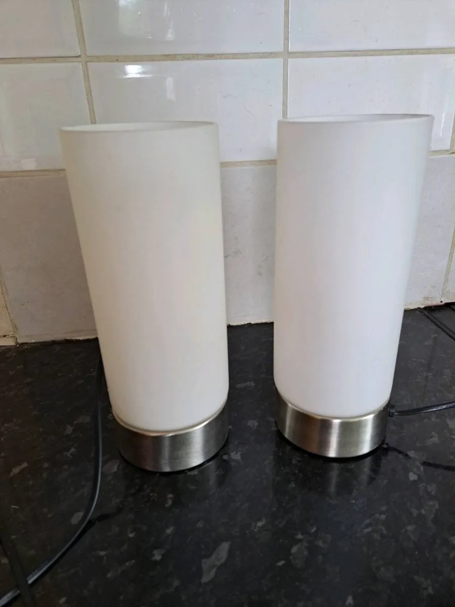 Lovely pair of frosted glass touch lamps - Image 1