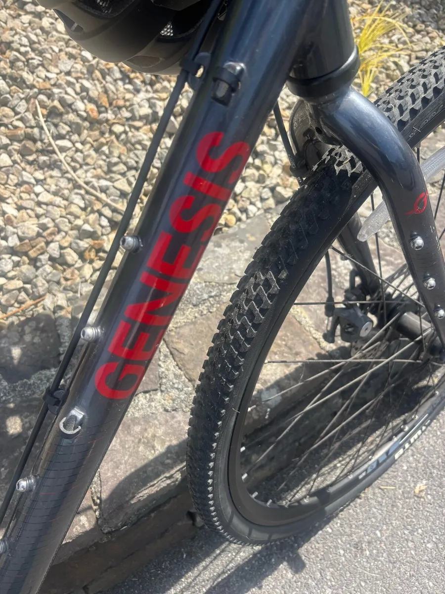 Genesis road bike- brand new - Image 2
