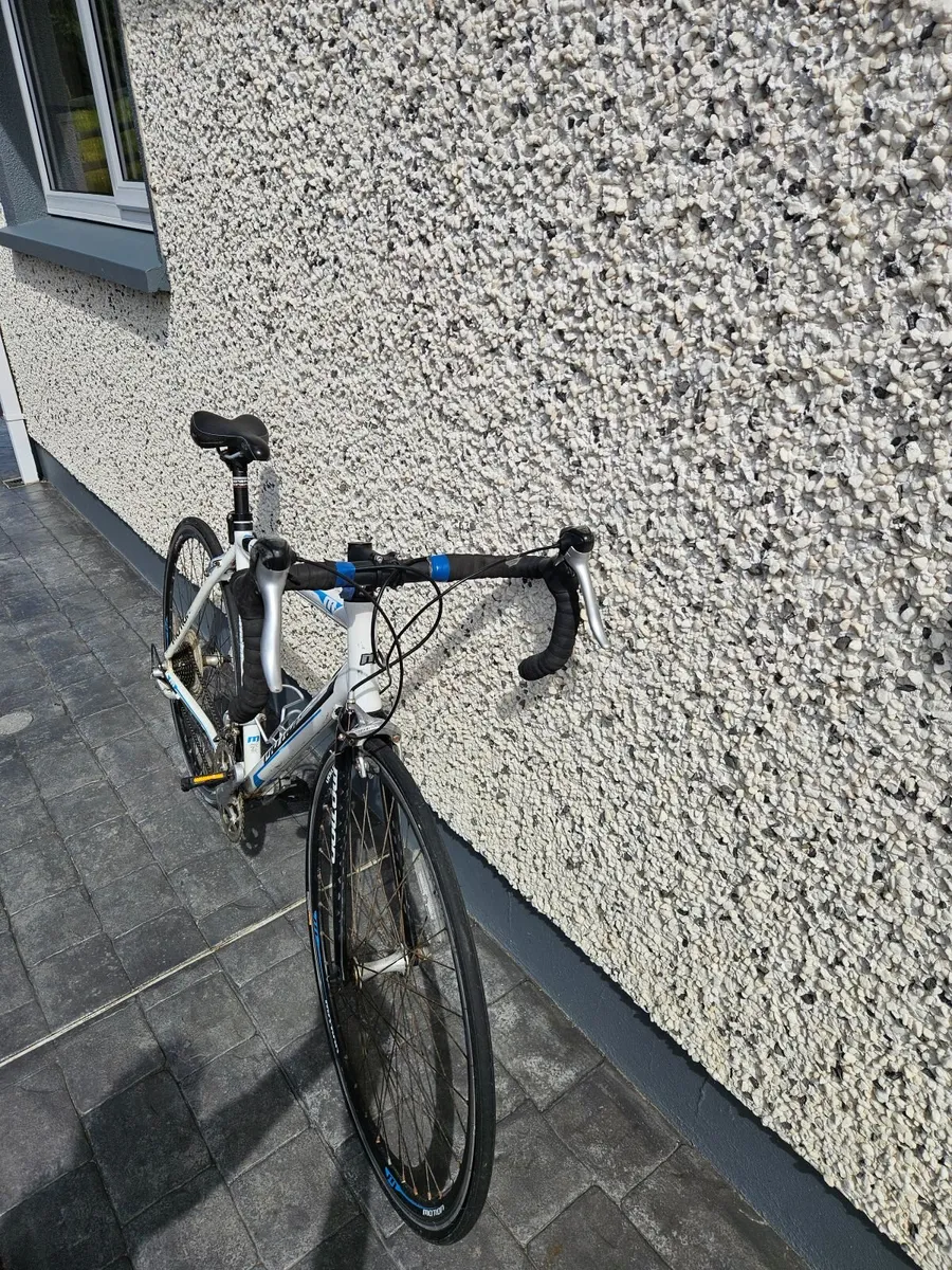 Motion typhoon racer bike - Image 4