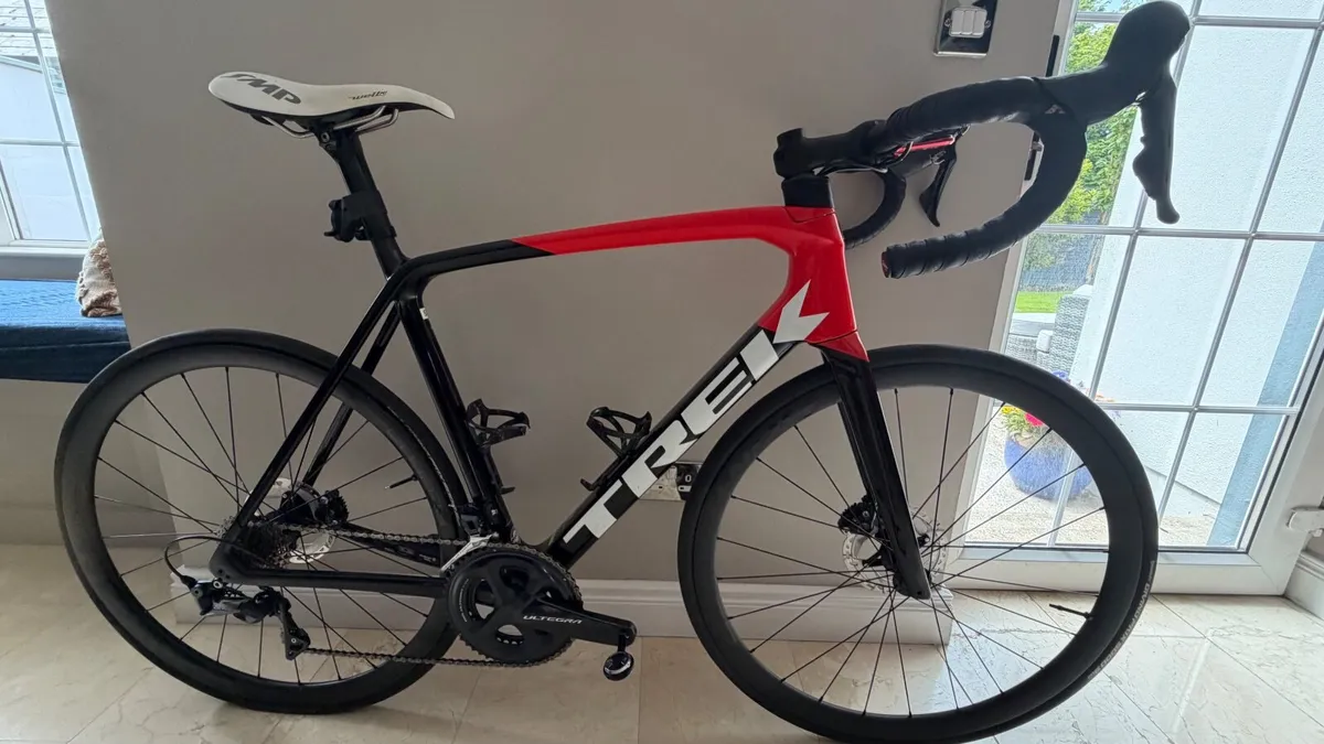 Trek Emonda SL6 Pro - Image 1