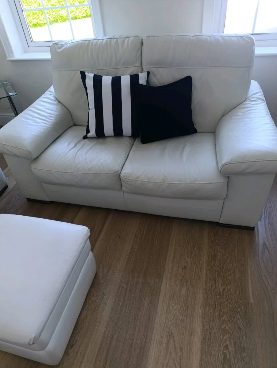 3 & 2 Seater Leather Couches - Image 2