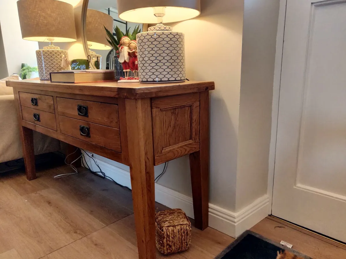Oak side table with drawers - Image 2